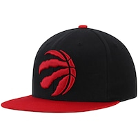 Men's Mitchell & Ness Black/Red Toronto Raptors Two-Tone Wool Snapback Hat