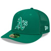 Men's New Era Green Oakland Athletics 2022 St. Patrick's Day Low Profile 59FIFTY Fitted Hat