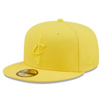 Men's New Era Yellow Cleveland Cavaliers Color Pack 59FIFTY Fitted Hat