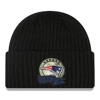 Youth New Era Black New England Patriots 2022 Salute To Service Knit Hat
