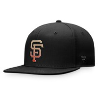 Men's Majestic Black San Francisco Giants Color Fade Snapback Hat