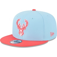 Men's New Era Powder Blue/Red Milwaukee Bucks 2-Tone Color Pack 9FIFTY Snapback Hat