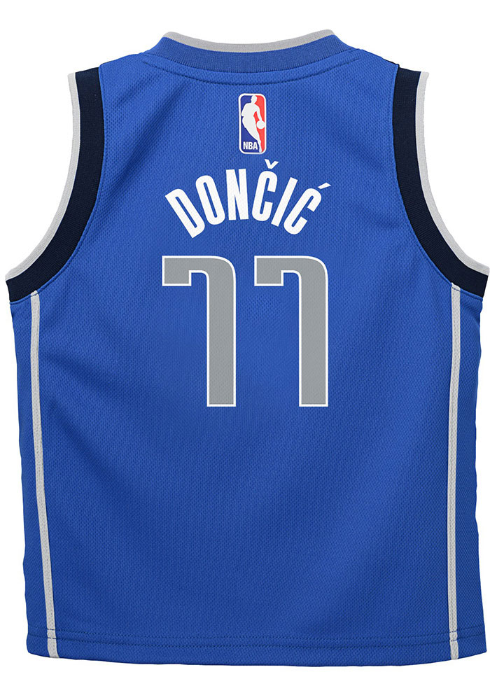 Luka Doncic  Nike Dallas Mavericks Boys Blue Replica Icon Basketball Jersey, Blue, 100% POLYESTER, Size 4